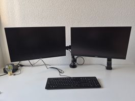 2x 22" Monitor Chiq inkl. Monitorhalterung