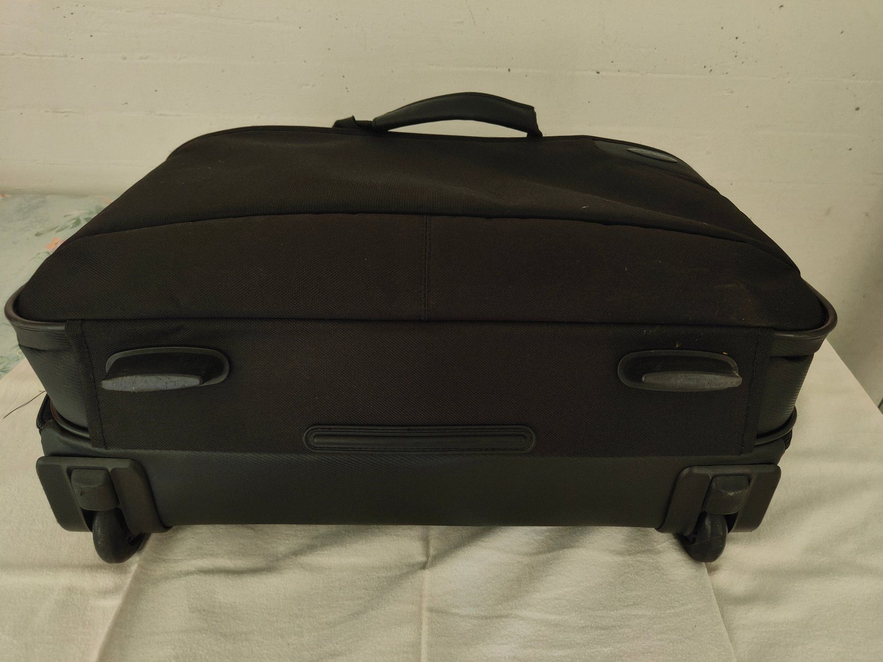 Altro in Aeronautica: Original Samsonite Trolley mit vielen Fächer mit Laptopfach – Usato da Wetzikon ZH venduto da Matrixx7 4