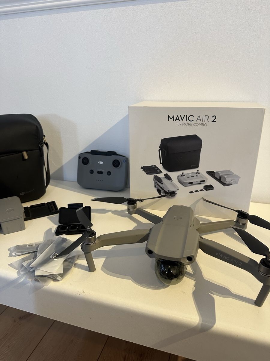DJI Action Cam: DJI AIR 2 mini fly more package – Usato da Genève venduto da iro_f9qr
