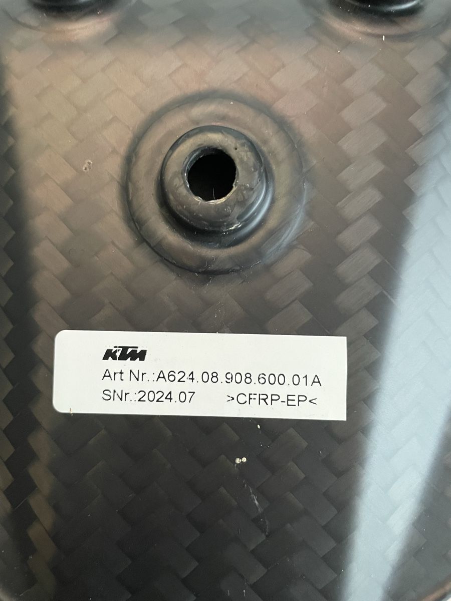KTM Alle Motorradersatzteile: KTM Carbon Windschild  – Neu (gemäss Beschreibung) aus Wilen b. Wil von puma-85 3