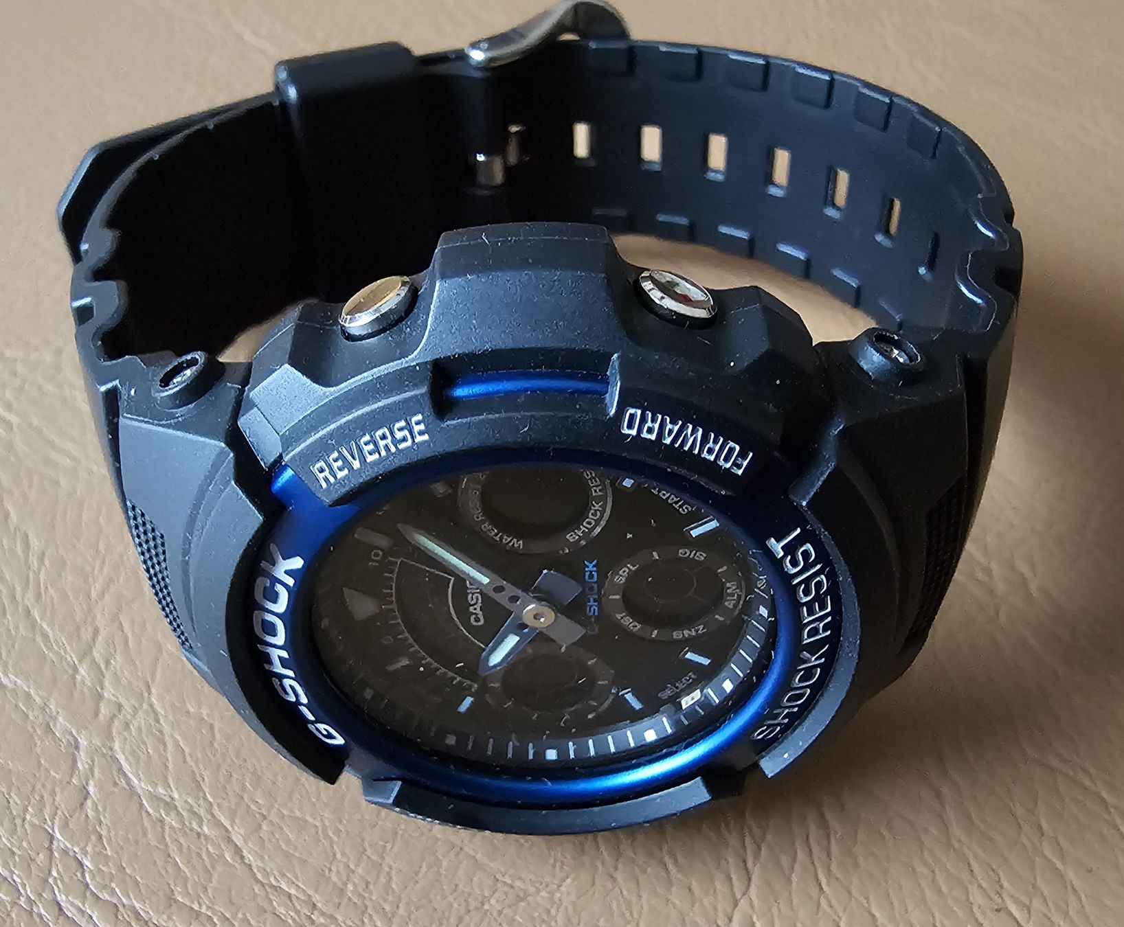 Casio Uhren: Casio Quartz Herrenuhr 46mm – Gebraucht aus Speicher von Lemore 2