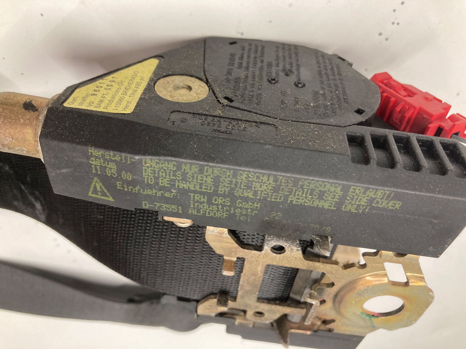 Smart Tutti pezzi di ricambio auto: Smart Sicherheitsgurten – Usato da Camorino venduto da Vasal 2