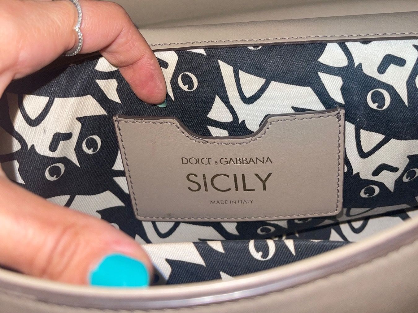 Dolce & Gabbana Taschen für Damen: Dolce&Gabbana Sicily bag medium – Gebraucht aus Reinach BL von K.zh.A 2