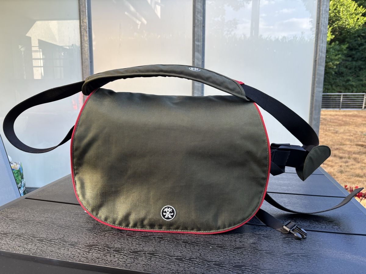 Crumpler Borse: Crumpler New Dehli 510 Kameratasche – Usato da Burgdorf venduto da krasnici158