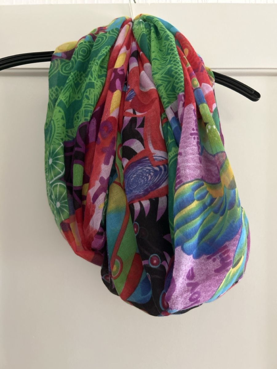 Desigual Foulards, Tücher & Schals: Foulard / écharpe - DESIGUAL  – Gebraucht aus Savigny von Althea0202