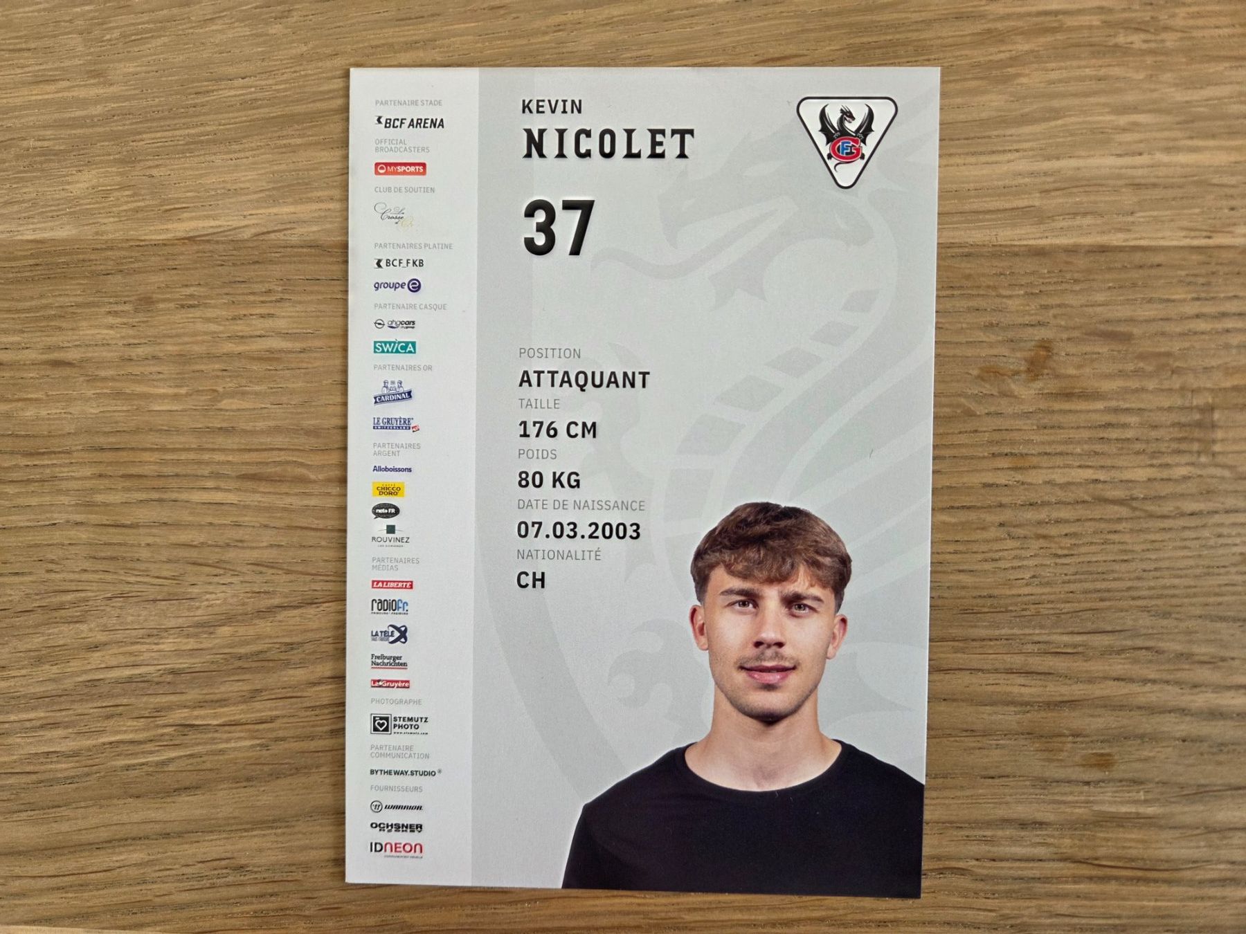 Autografi: Kevin Nicolet #37 Gottéron – Nuovo (secondo la descrizione) da Villars-sur-Glane venduto da Bolinot 1