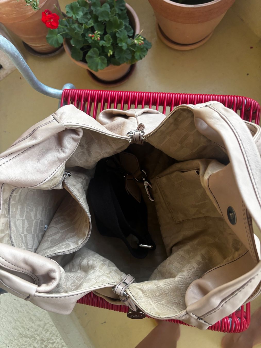 Furla Borse da donna: Furla Elisabethbag Size M - Kalbsleder – Nuovo (secondo la descrizione) da Oberengstringen venduto da YogiM86 3