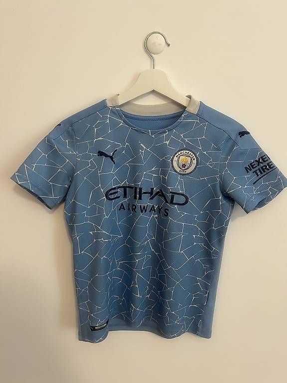 Maillots de corps & Pantalons: Maillot de football  – D'occasion à Savigny par Rafael_Frach 4