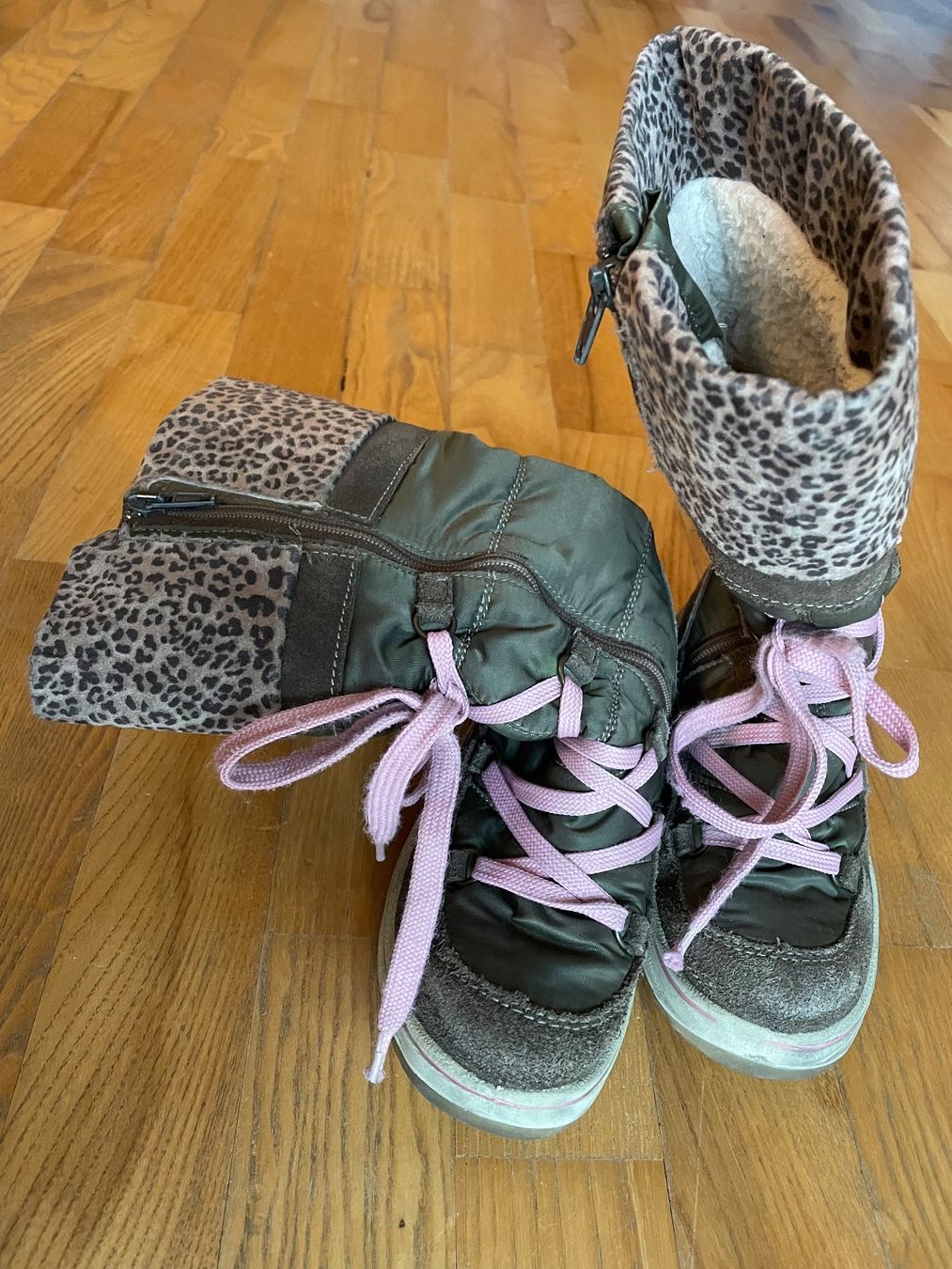 Scarpe per ragazze: Winterstiefel/ Winterschuhe Gr 31 – Usato da Aesch ZH venduto da Goonies_1 1