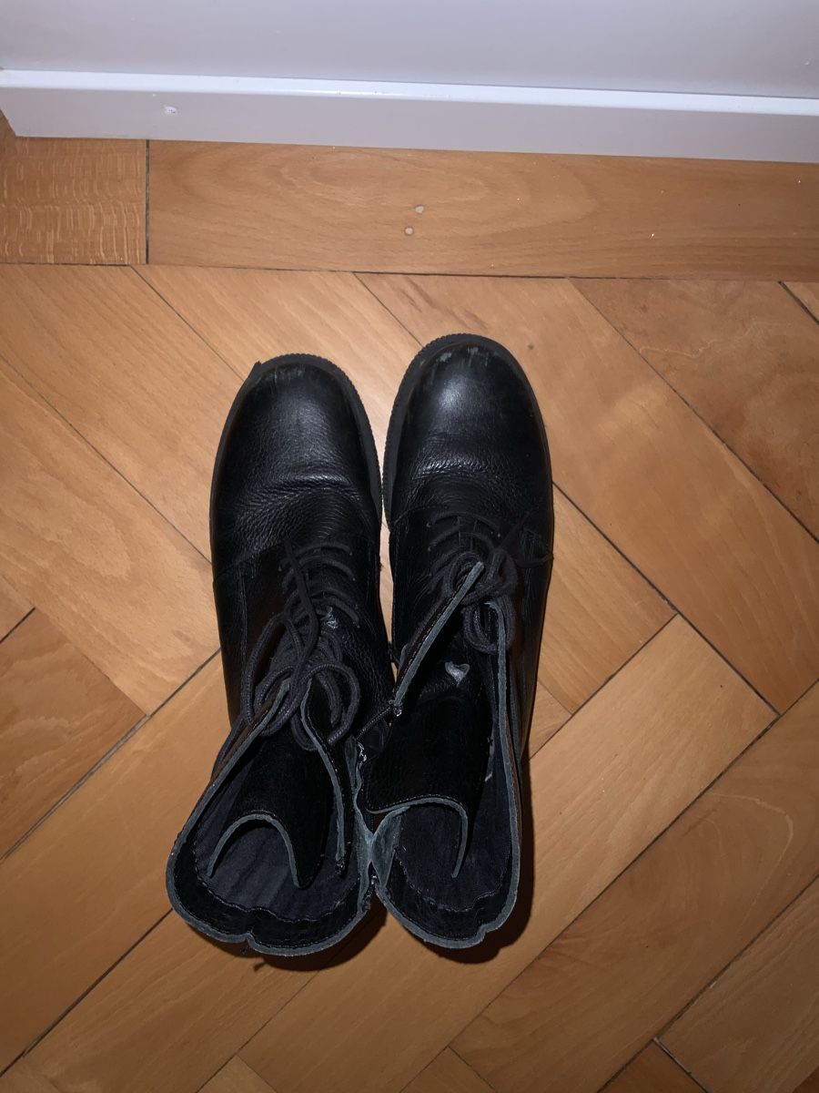 Scarpe da donna: Schwarze Lederstiefel, Grösse 40 – Usato da Evilard venduto da mcrider 2