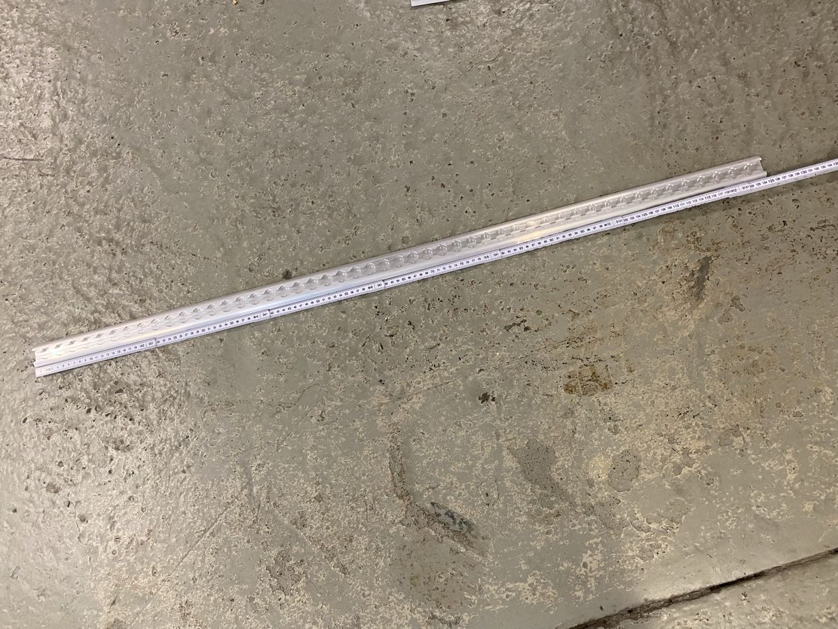 Supporti a parete: Airlineschiene 125cm – Usato da Hägglingen venduto da Karin0802 5