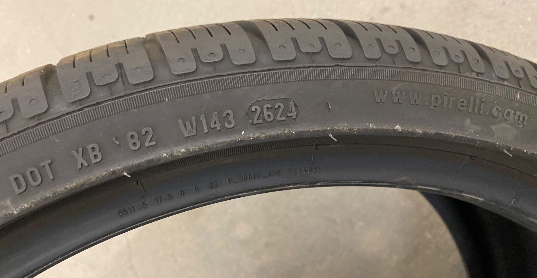 Pneus & Kompletträder: 275/30R20 Winter Pirrelli – Gebraucht aus Baar von agr_lpq8 5