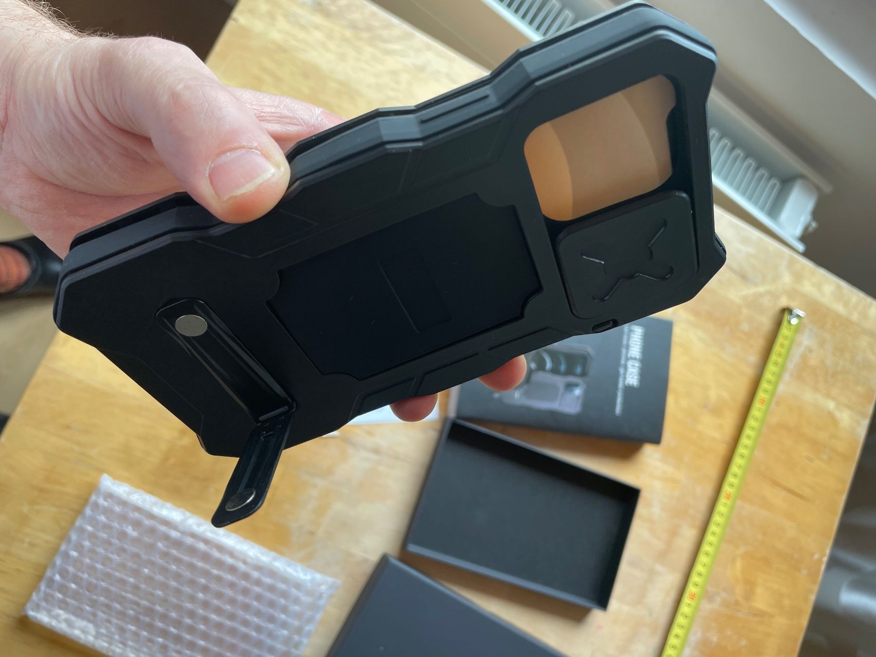 Covers & Schutzfolien: I Phone 12 Pro Max- Neue, robuste Handyhülle mit Ständer – Neu und originalverpackt aus Sent von ManuelB07 5