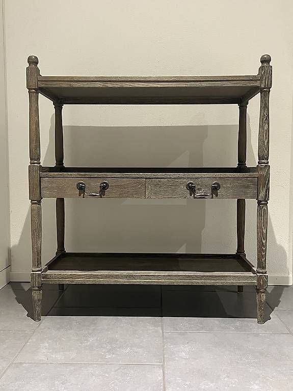 Commodes: Console table  – D'occasion à Rüschlikon par CourtneyM