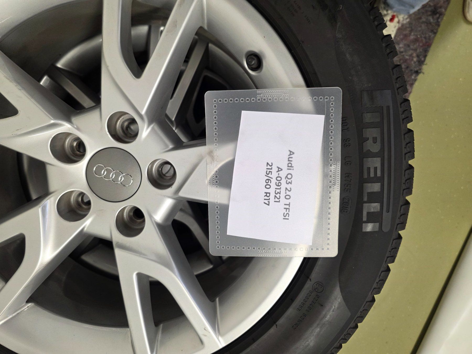 Audi Pneumatici & Ruote complete: Audi Q3 Winterräder – Usato da Wetzikon ZH venduto da inf_vz8k 1