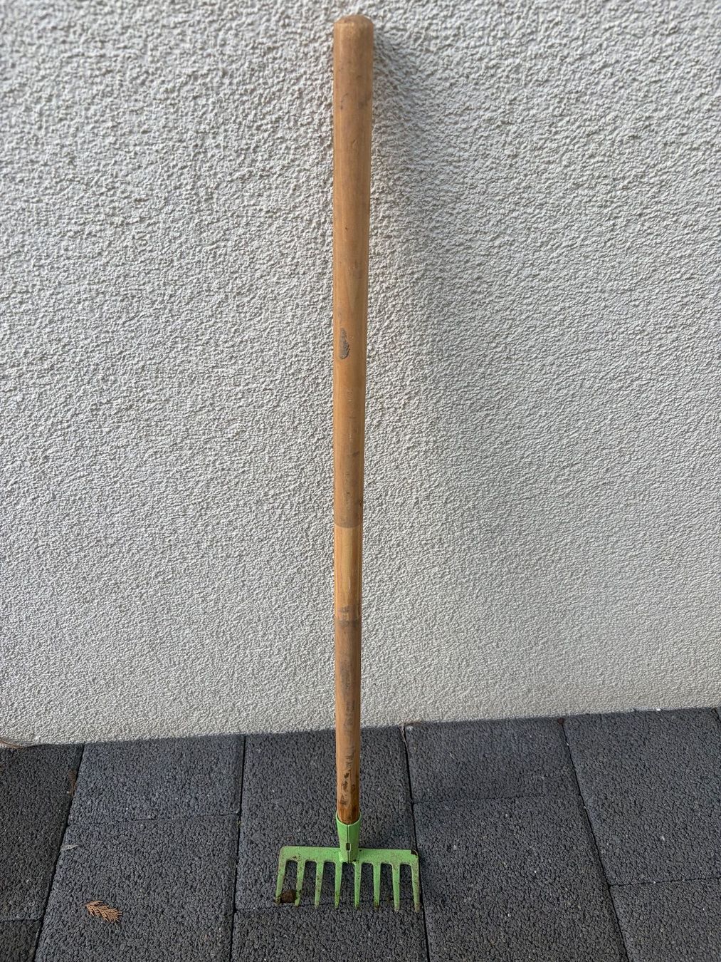 Giocattoli: Kinderrechen grün, 80 cm – Usato da Beinwil am See venduto da den_p9db