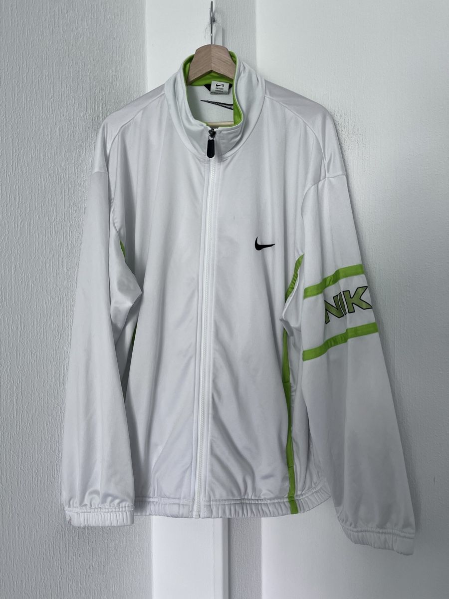 Nike Giacche: Vintage White Nike Track Jacket - Size XL  – Usato da Lausanne venduto da Danash