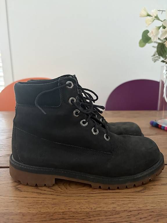 Chaussures femmes: Timberlands Stiefel Schwarz Gr. 38 – D'occasion à Birmensdorf ZH par japaro