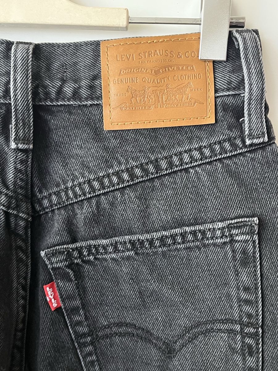 Levi's Jeans: 80s Mom Jeans von Levi‘s – Nuovo (secondo la descrizione) da Bern venduto da SinaArikan 4