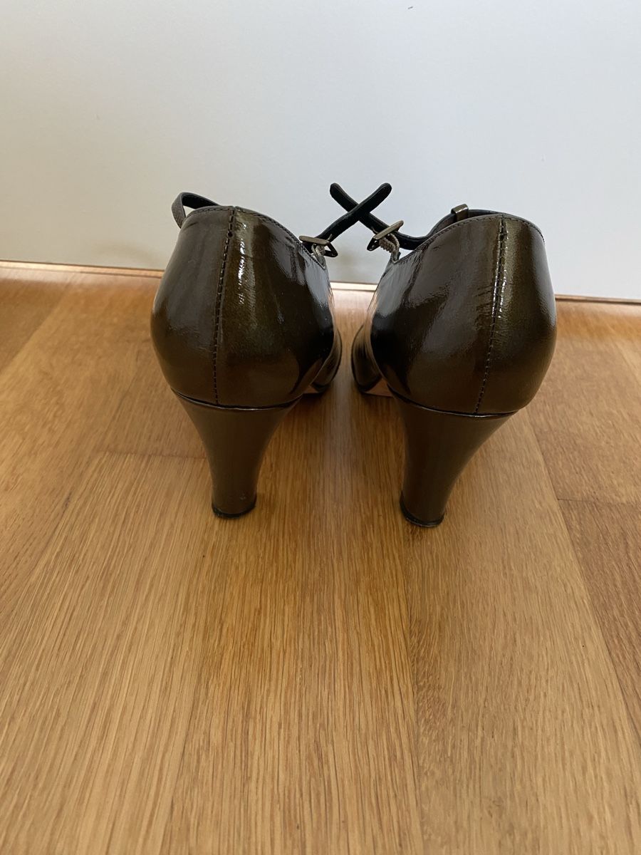 Damenschuhe: Lederschuhe gr. 37 – Gebraucht aus Adliswil von Jenhrt 3