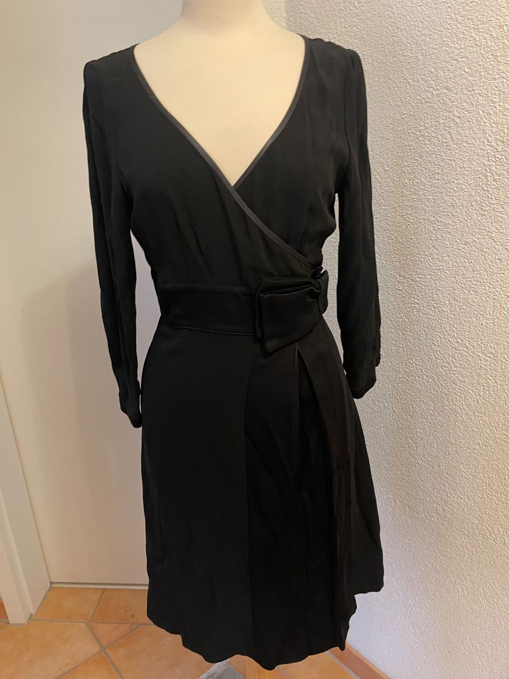Jil Sander Vestiti: Max&Co. Kleid schwarz Gr. 40 – Usato da Weisslingen venduto da Spiegelbild0