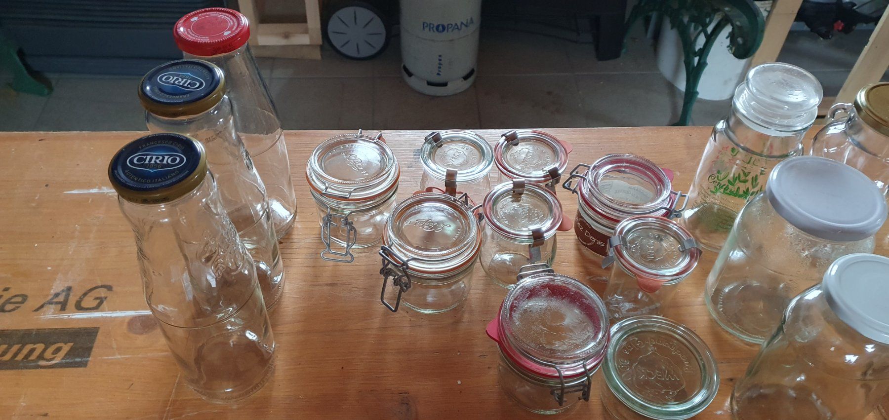 Contenitori & Simili: Lot de différents bocaux/bouteilles – Usato da Moutier venduto da mar_7nrw 1