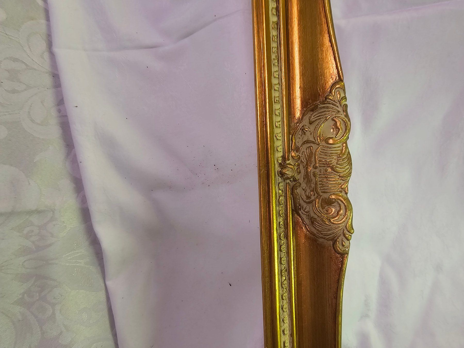 Cadres de tableaux: Barocker Bilderrahmen goldfarben mit Gebrauchsspuren – D'occasion à Opfikon par Seebacherbrocki55555 4