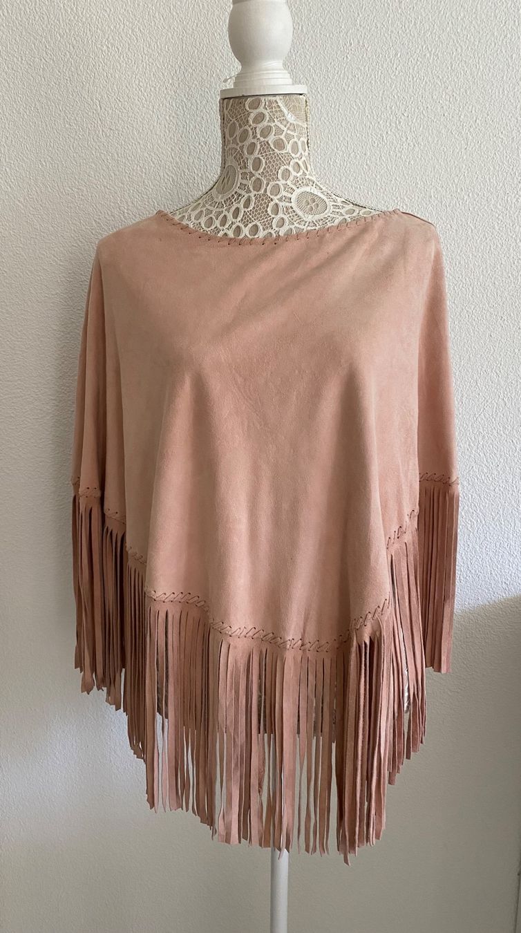 Altro in Moda donna: Nappa-Leder Poncho puder-rosé – Nuovo (secondo la descrizione) da Eglisau venduto da 3flower-power3