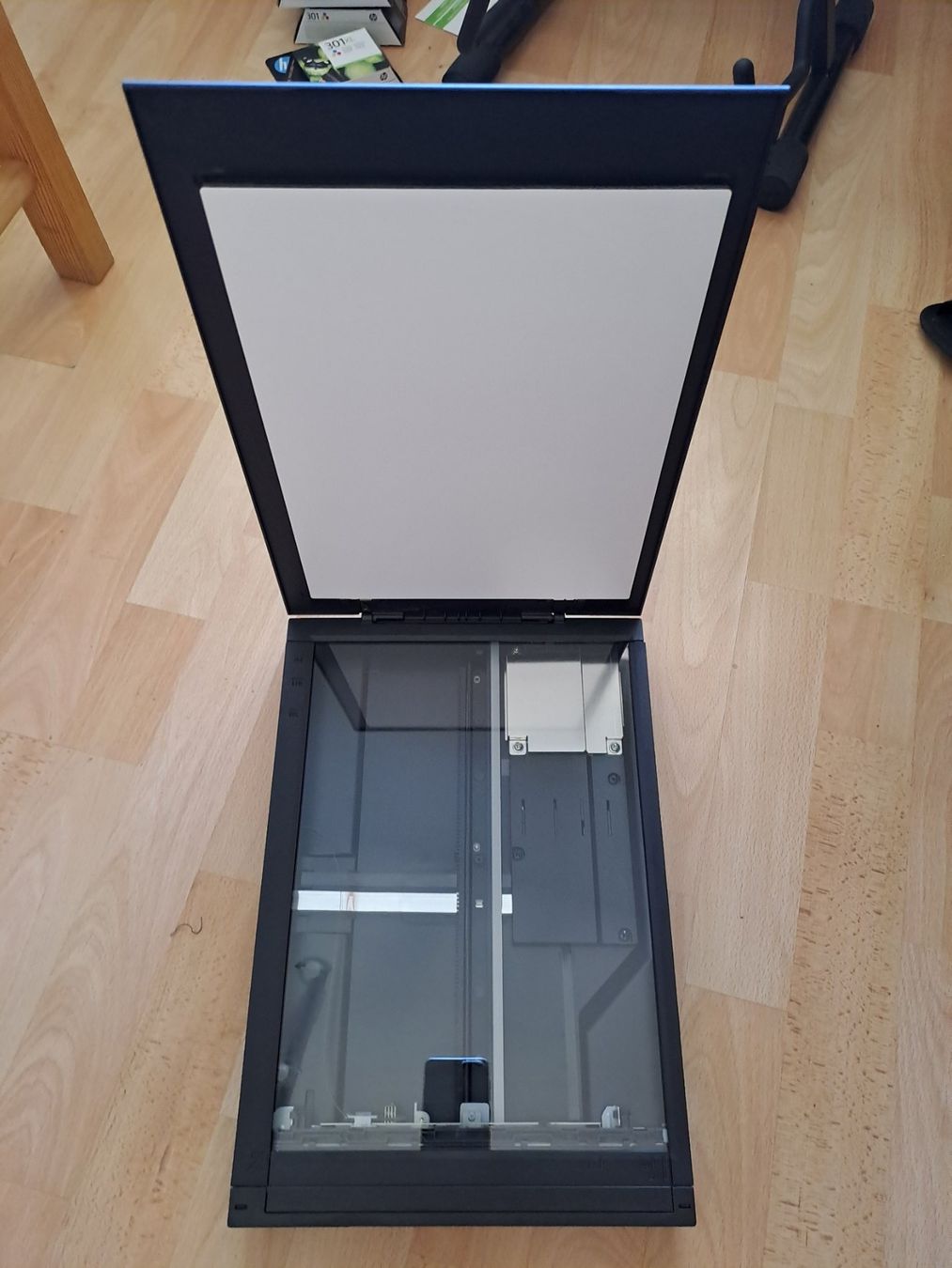 Canon Scanneurs: Scanner, Canon, schwarz, LiDE 400 – D'occasion à Hombrechtikon par Rada039 1