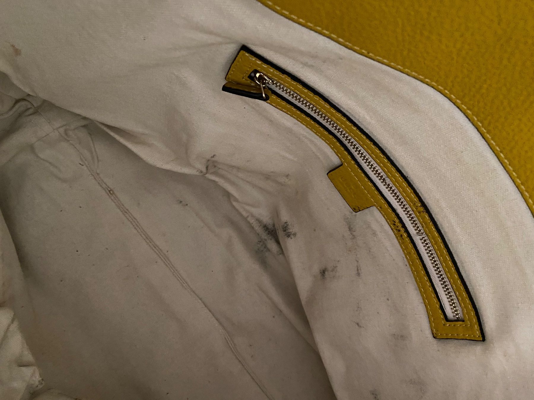 Gucci Sacs femmes: Gucci-Tasche Shopper – D'occasion à Unterengstringen par bar_rh5f 8