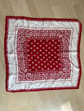 Max Mara Weekend 100% Seide Foulard - Gr. 65cm x 65cm