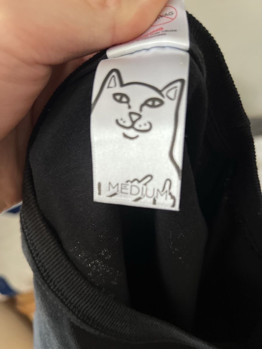 Ripndip Pulls & Sweat-shirts: Pull RipNDip noir  – D'occasion à Cortaillod par Y1nn_jqr 3