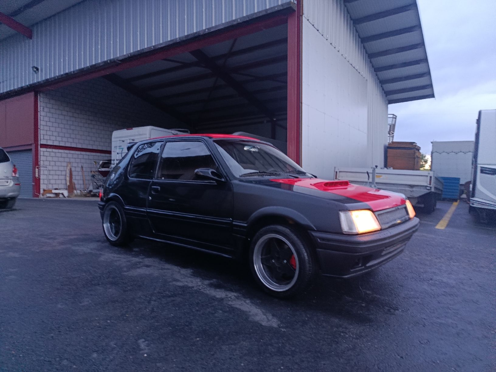 Peugeot Automobili: Peugeot 205 GTI – Usato da Berg TG venduto da Jimmy205