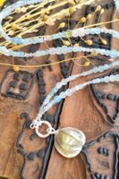 Lange Kette Aquamarin, Labradorit und Silber-Ballonrebe
