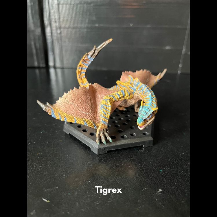 Monster Hunter World Blind-Box Figuren (Dual Tigrex Set) (Gebraucht) in ...