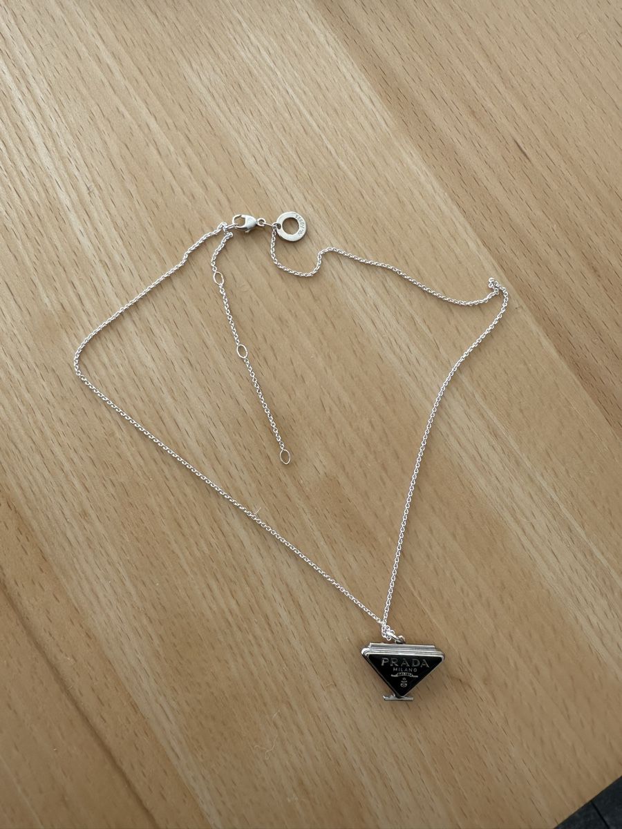 Prada Ketten: Custom Prada Pendant w/ Thomas Sabo Necklace – Neu (gemäss Beschreibung) aus Zug von Lele0102 4
