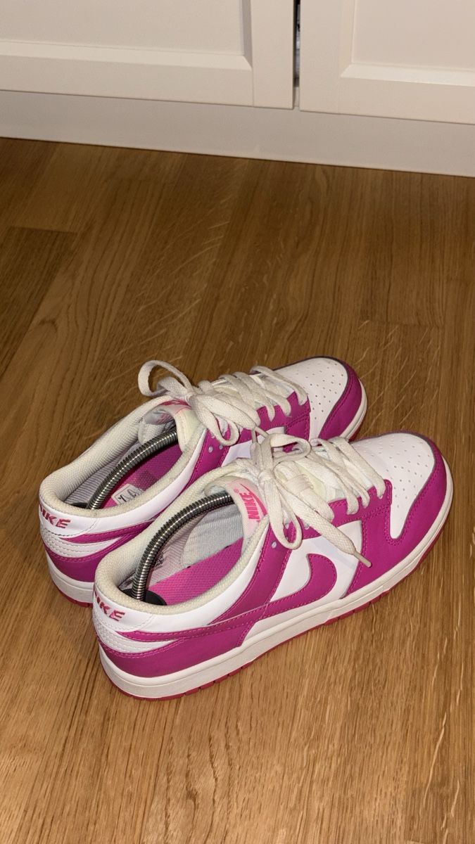 Scarpe da donna: Nike Dunk Laser Fuchsia – Nuovo (secondo la descrizione) da Winterthur venduto da kla_qn8d 4