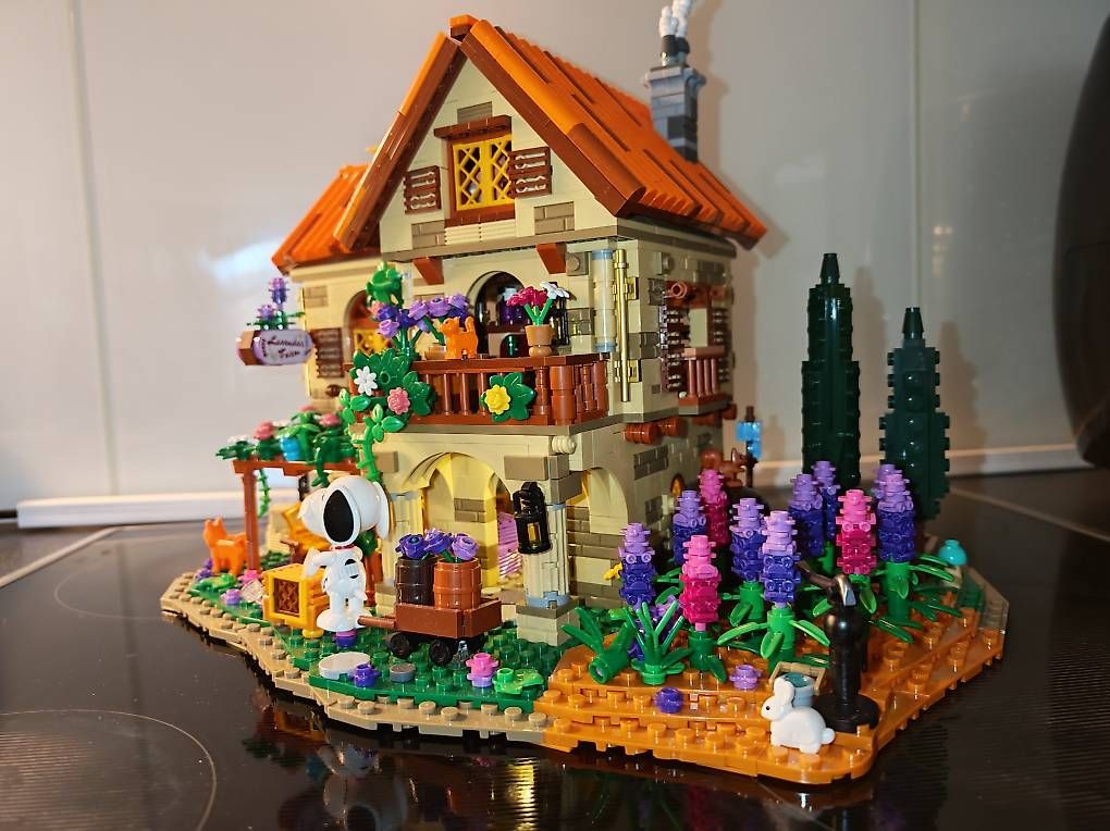 Kit di costruzioni: Lavendel Herrenhaus mit Licht – Nuovo (secondo la descrizione) da Solothurn venduto da Qlex 1