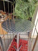Stehtisch Rund Metall mit Fuss gutem Zustand