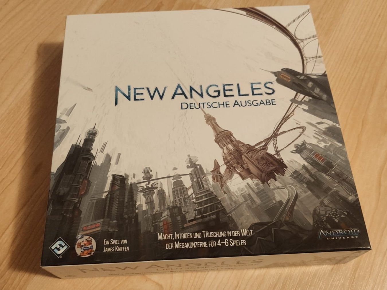 Giochi: New Angeles (Fantasy Flight) – Nuovo (secondo la descrizione) da Giffers venduto da goldenspiral