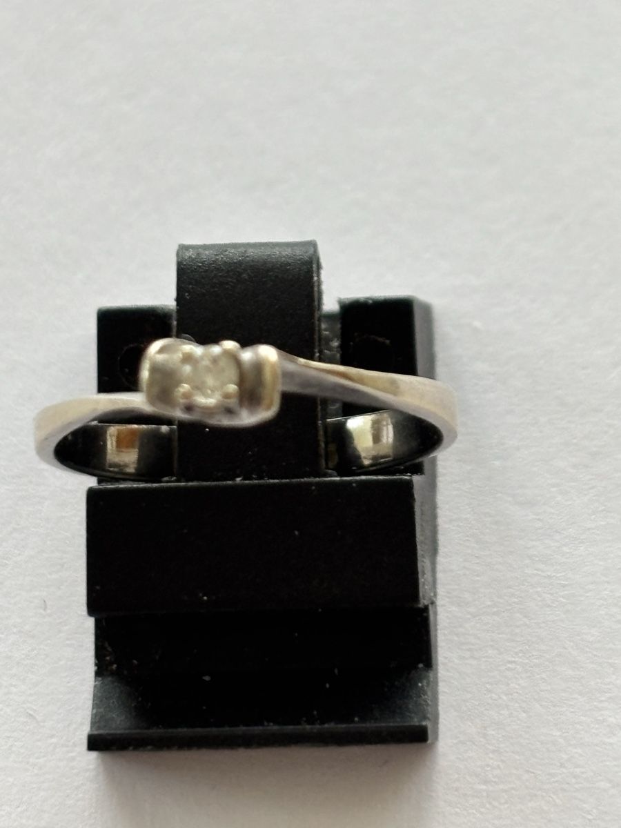 Anelli: Ring Weissgold / Diamant 14 Karat – Usato da Langnau am Albis venduto da flusspflege 2