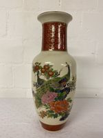 Vase mit Pfauenmuster handbemalt Keramik ca. 30cm hoch