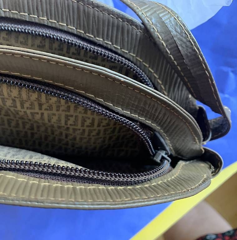 Borse da donna: Original Fendi Umhänge-Tasche, Leder-Textil – Usato da Zürich venduto da Rotgruen 1