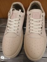 Snakers en cuir de la marque Bull Boxer neuves