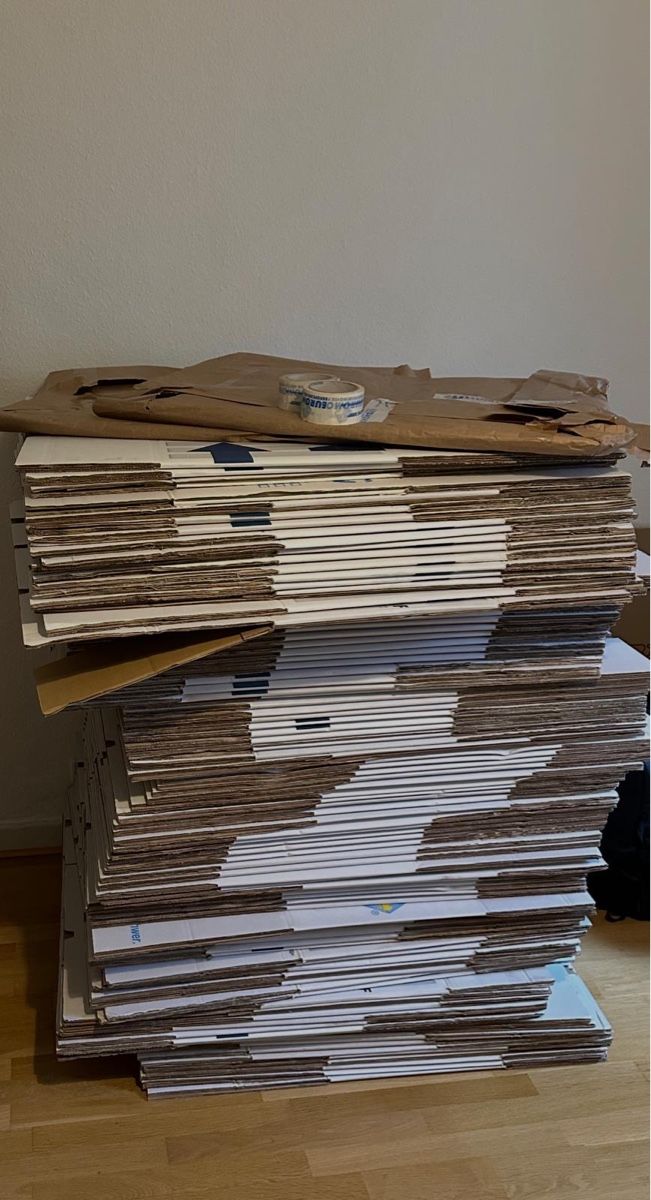 Cartons: 40 Umzugskartons – D'occasion à Füllinsdorf par azulsaphiro 1