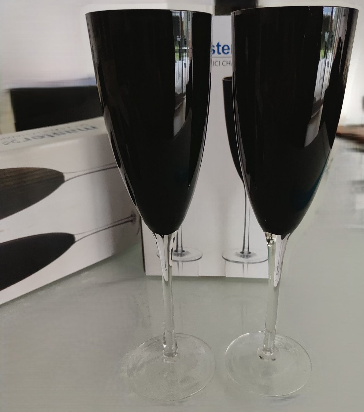 Bicchieri: 6 Flute schwarz Glass – Nuovo e nell'imballaggio originale da Rancate venduto da Solo_cose_belle
