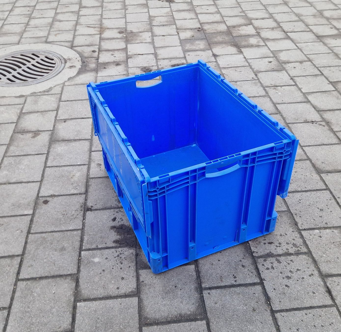 Caisses de transport: Lagerbox, grosse Archivbox – D'occasion à Gampelen par Schmidi887 1