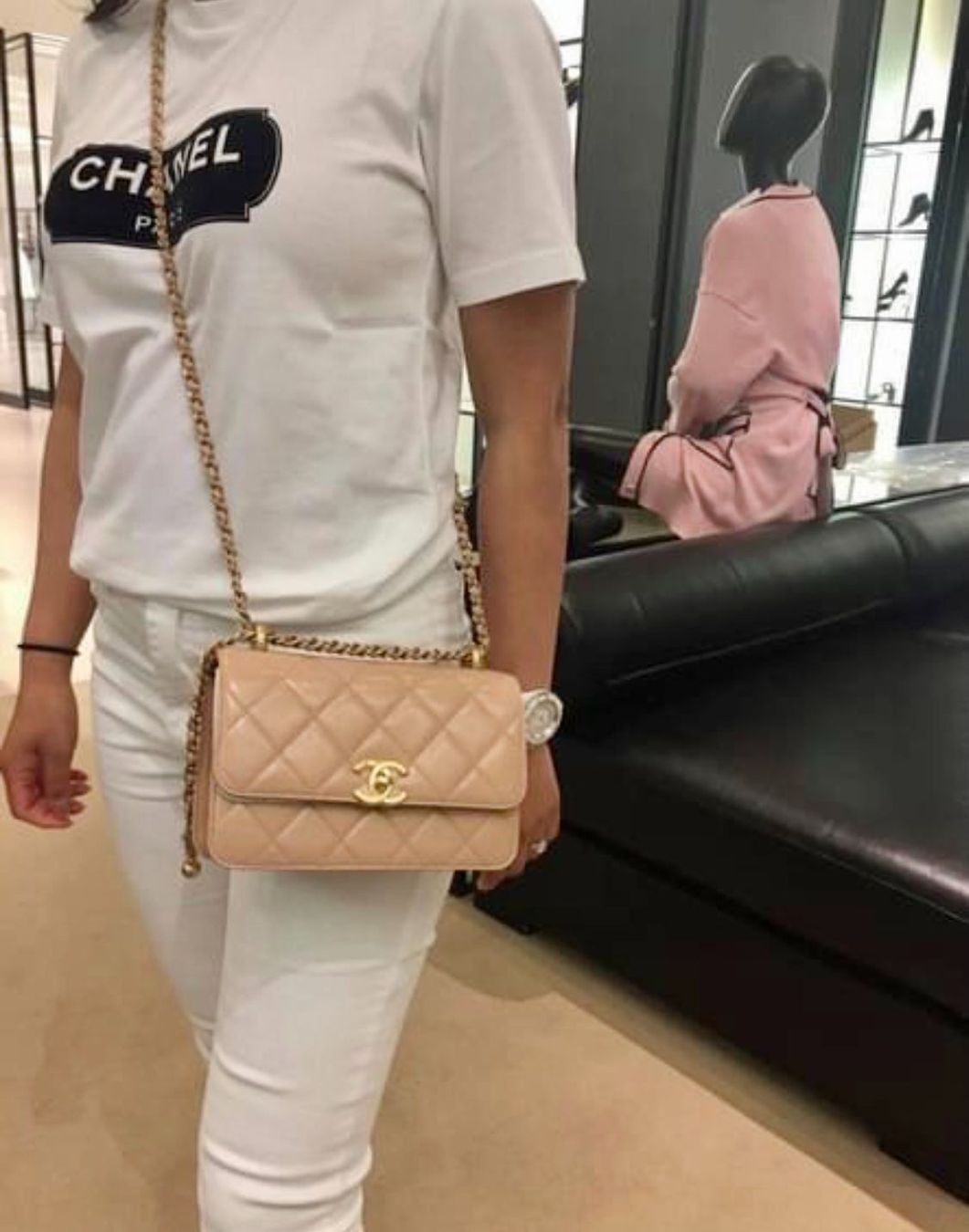 Chanel T-shirt: Chanel T-Shirt NEU – Nuovo e nell'imballaggio originale da Zürich venduto da NNK28 7