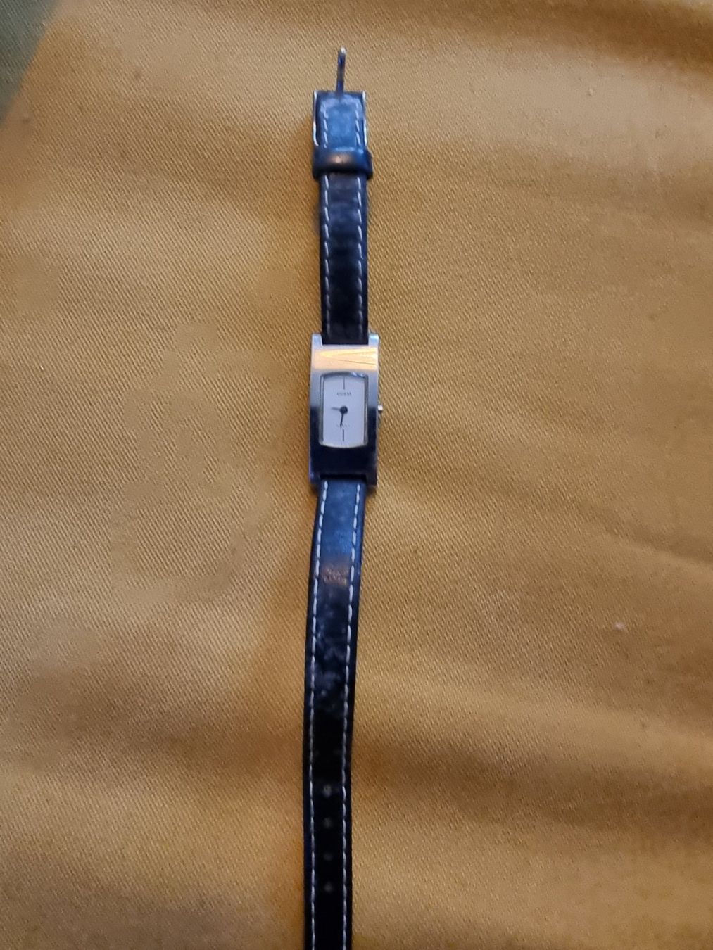 Guess Orologi: Fossil, Guess, Citizen Damenuhr – Usato da Meilen venduto da metzi08