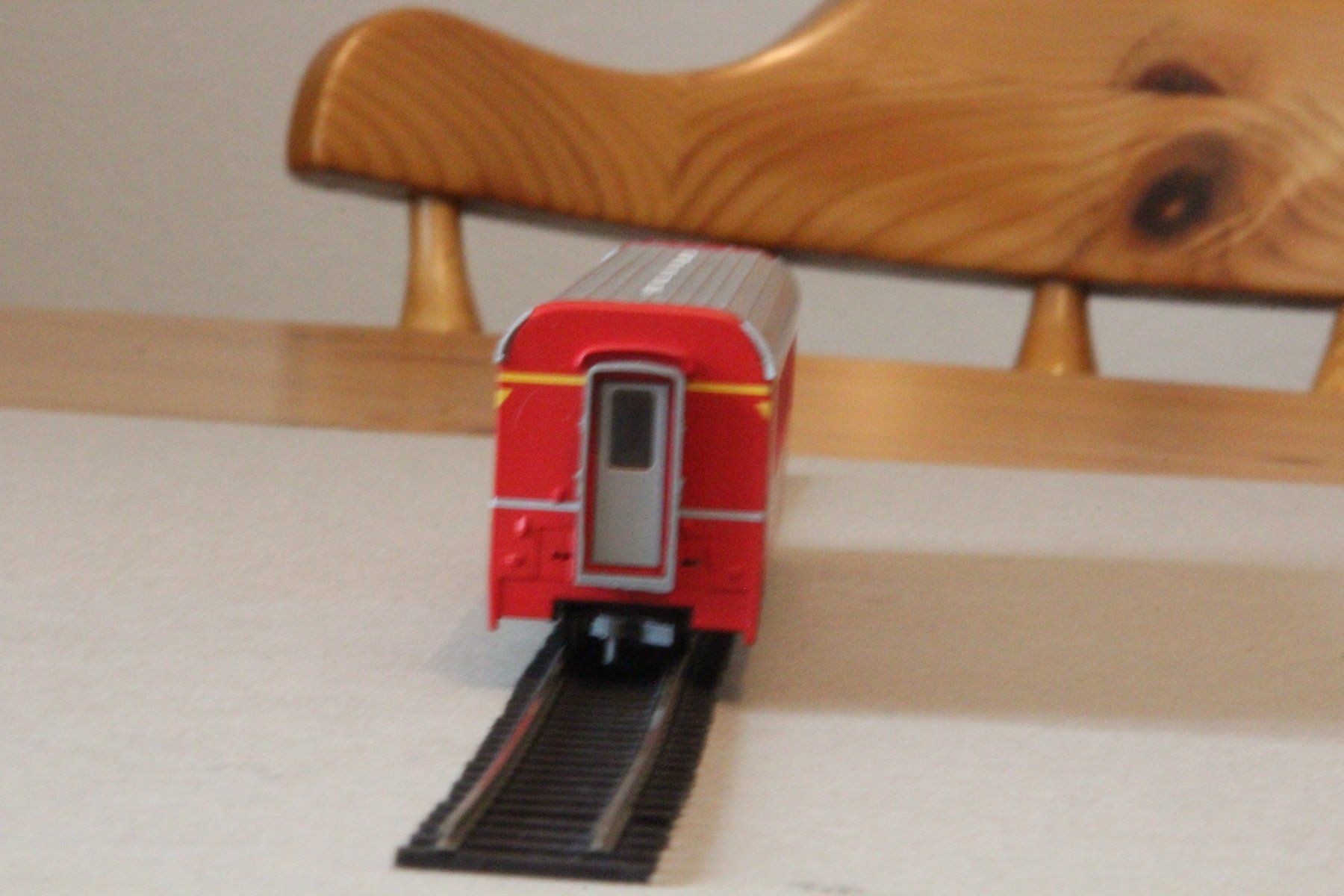 Modellini di ferrovie: RhB Personenwagen EW IV Rot – Usato da Speicher venduto da rori64 1